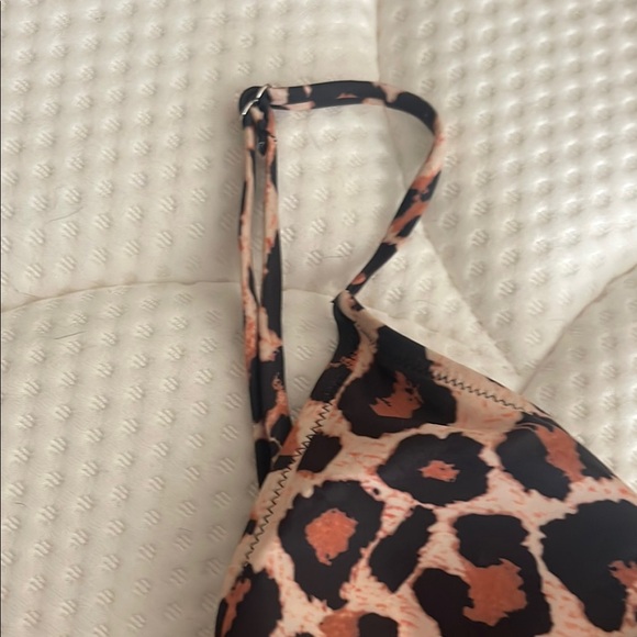 Leopard Print Bikini Set - Picture 3 of 6